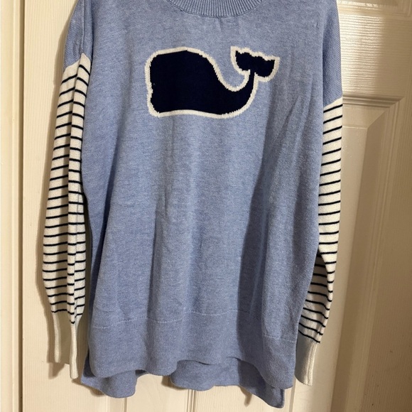 Vineyard Vines Sweater - Picture 4 of 8